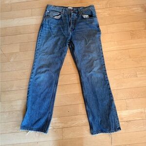 Doen Light Wash Straight Leg Jeans